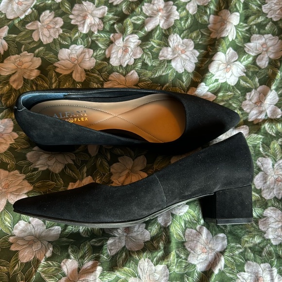 Alfani Black Suede Step N Flex Block Heel Shoes - Picture 1 of 6